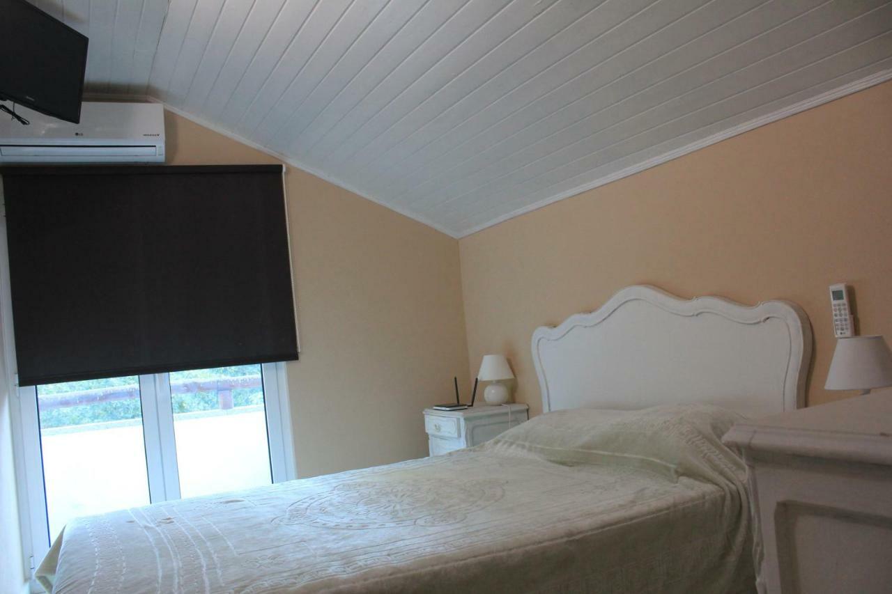 Quinta Da Tormenta -14 Pessoas- Cabeceiras De Basto 2 Casas E Piscina Privada Villa Eksteriør billede