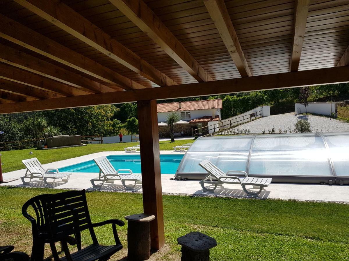 Quinta Da Tormenta -14 Pessoas- Cabeceiras De Basto 2 Casas E Piscina Privada Villa Eksteriør billede